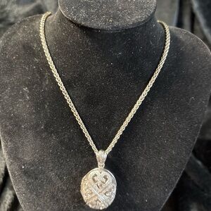 STS Pierced Sterling  Locket Necklace- STS 925 Thailand 20” Chain